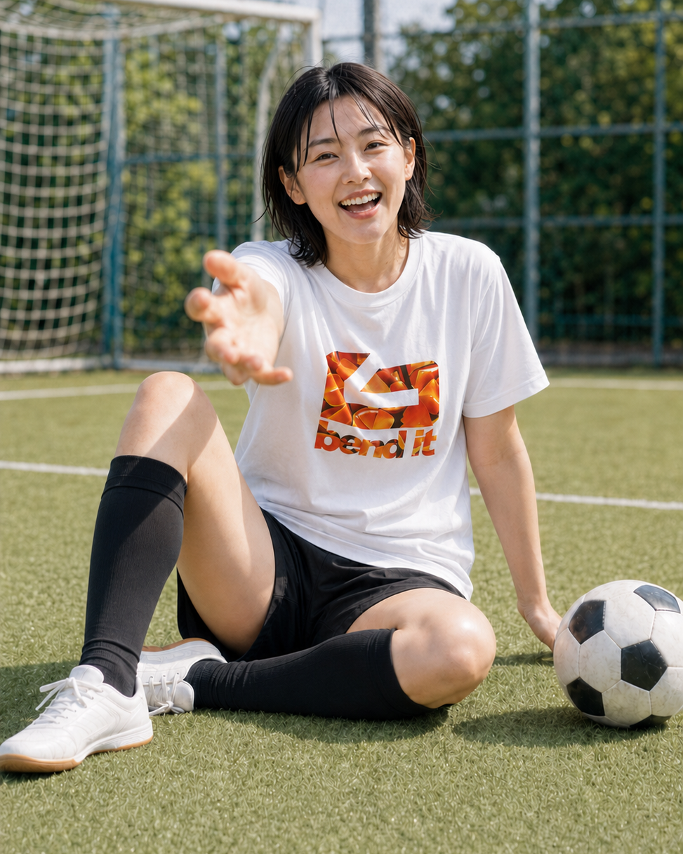 be26-11 Women's Orange Big Logo T | Bend It サッカーウェア