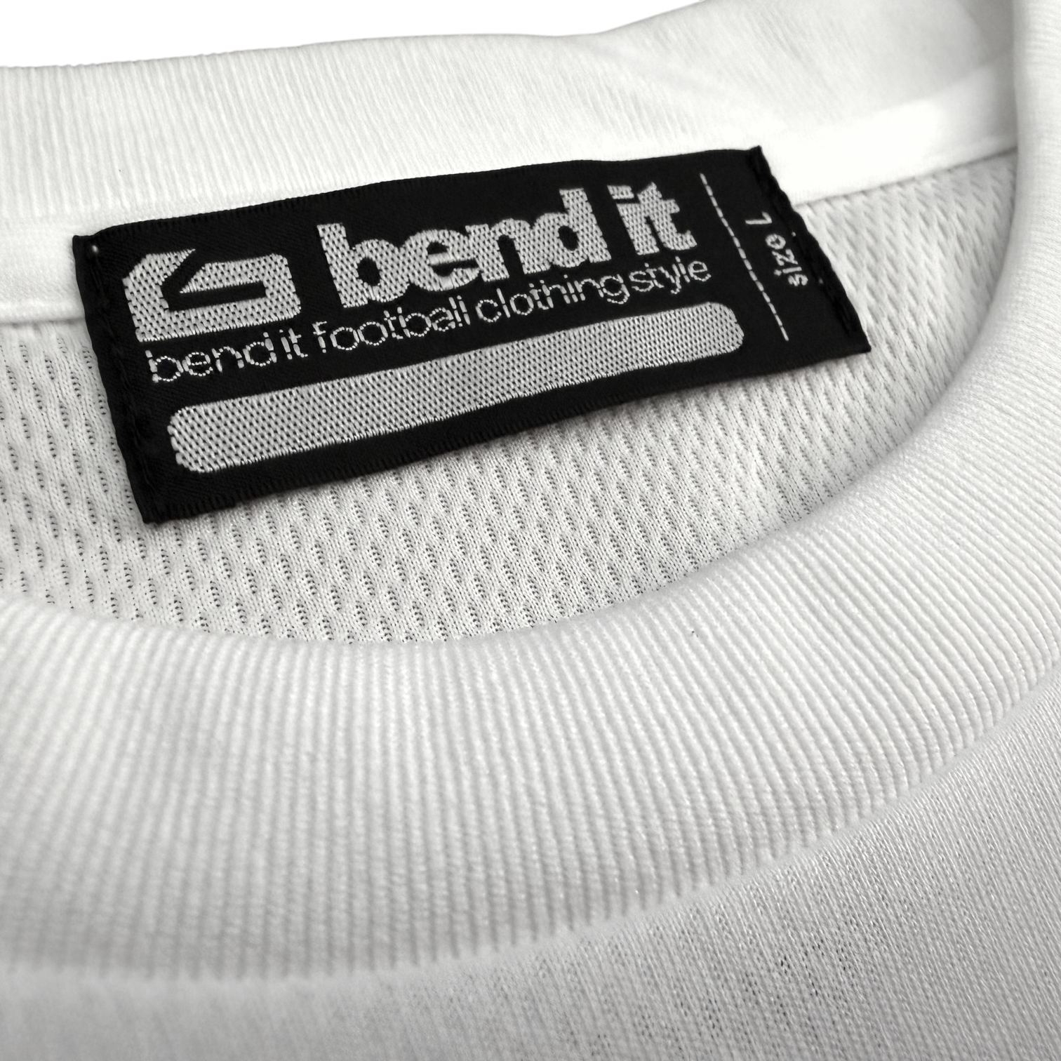 be25_20 Bend It 復刻版 Stop Kick Control Dry プラクティス Tシャツ｜速乾・練習用 | Bend It サッカーウェア