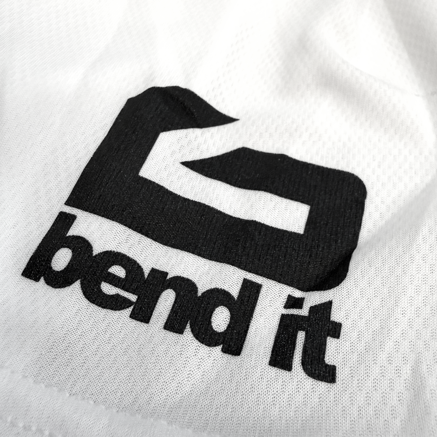 be25_20 Bend It 復刻版 Stop Kick Control Dry プラクティス Tシャツ｜速乾・練習用 | Bend It サッカーウェア