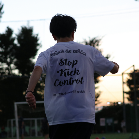 be25_20 Bend It 復刻版 Stop Kick Control Dry プラクティス Tシャツ｜速乾・練習用 | Bend It サッカーウェア