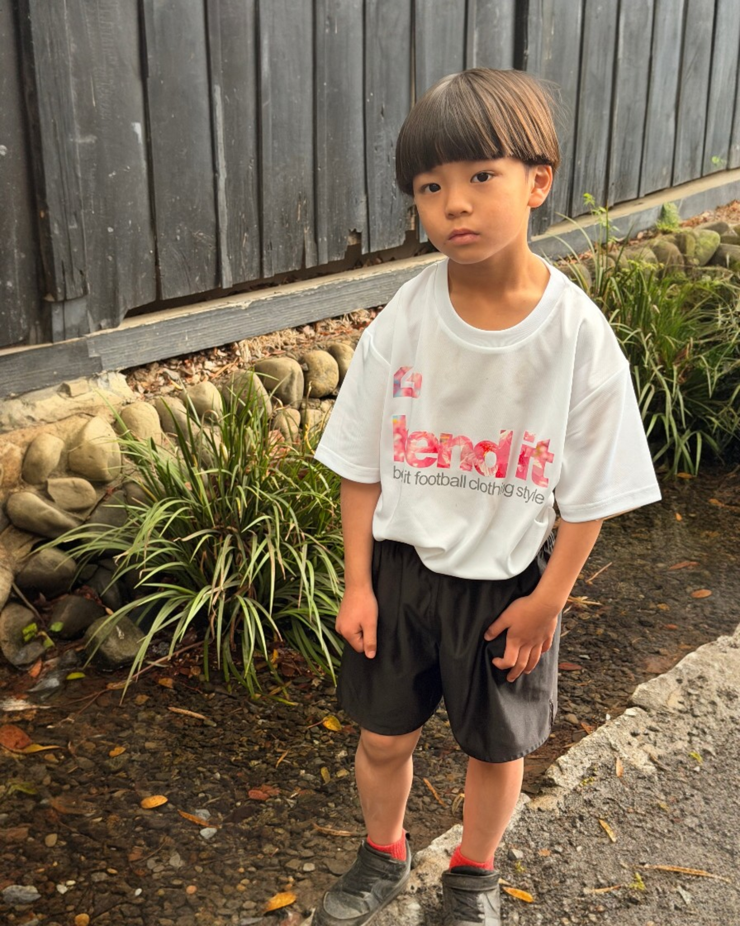 be26-05 junior sakura T | Bend It サッカーウェア