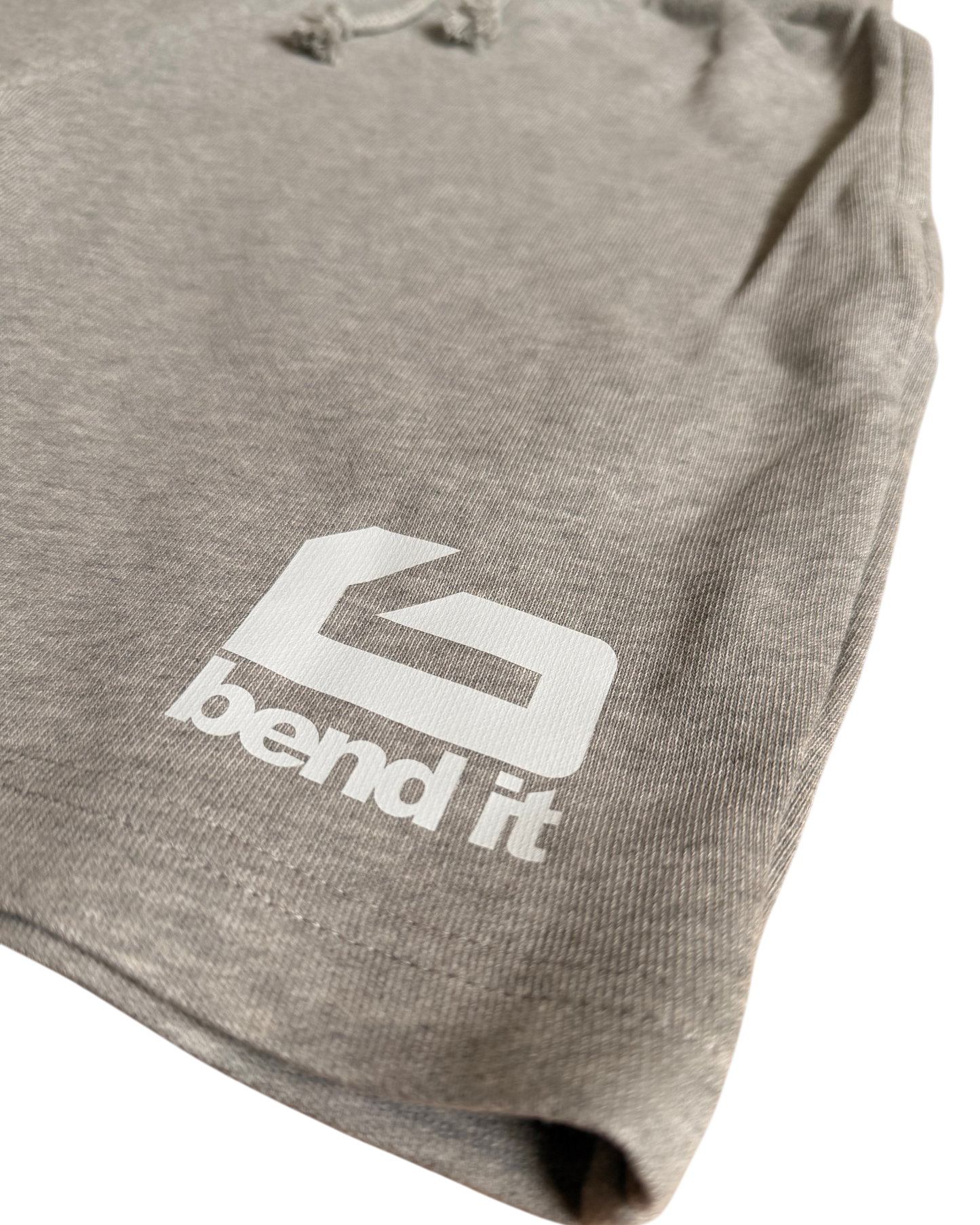 be26-08 men's Basic Logo Pile Shorts | Bend It サッカーウェア